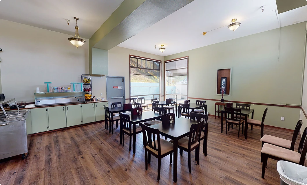 The dining room at Astoria