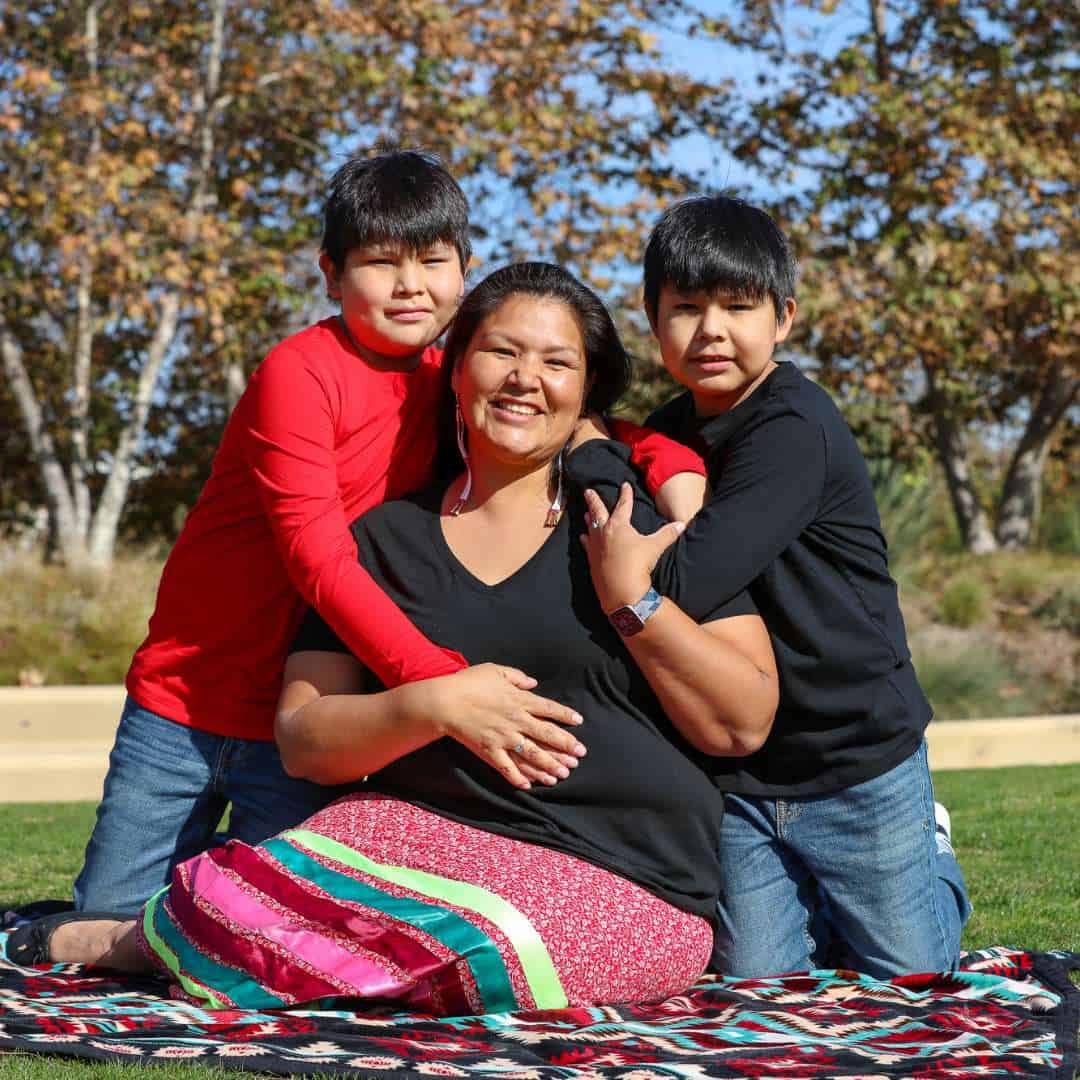  Drug and Alcohol Treatment for Native Americans in Arizona Happy Family in The Park